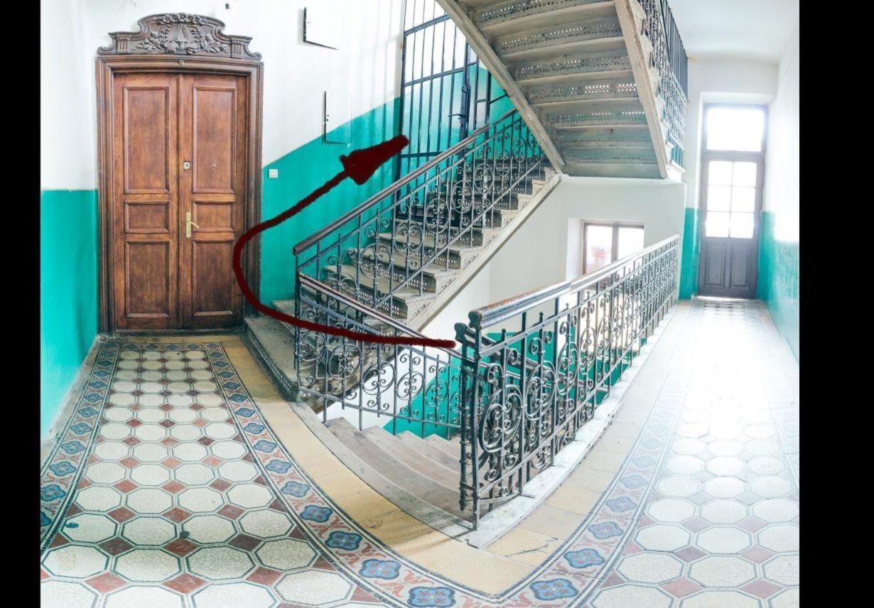 Vintage Apartment 2 Rooms With Balcony Lvov Exteriér fotografie